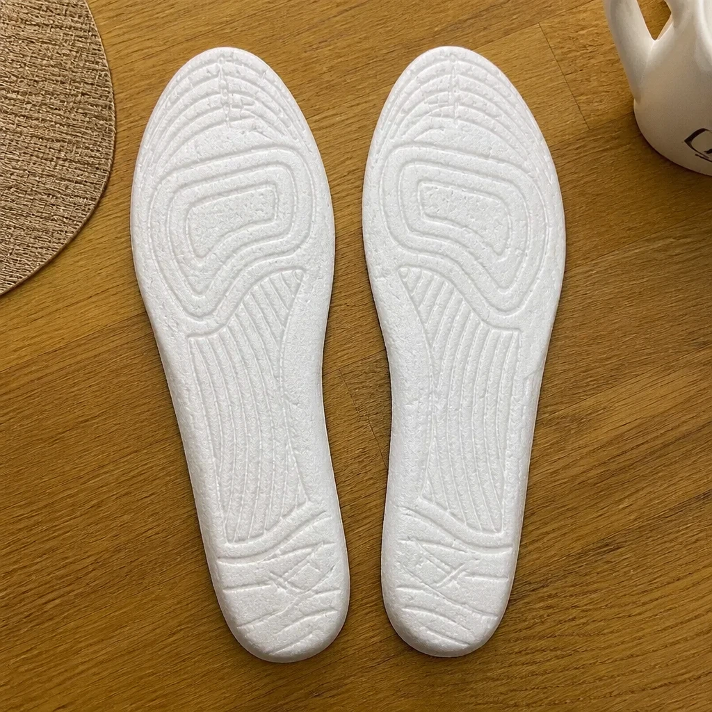 Hefe Luxx Ultra Deluxe 2.0 insoles on a kitchen table after testing